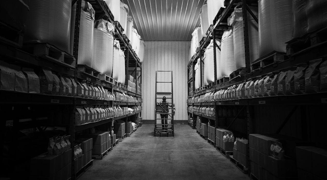 Emergency Lighting Installation for a Leading Global Storage Company | Case Studies | Metcor